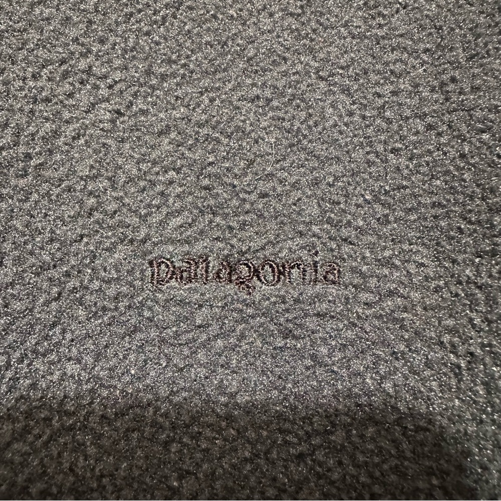 Patagonia Capilene Quarter Zip - size M - Picture 3 of 4